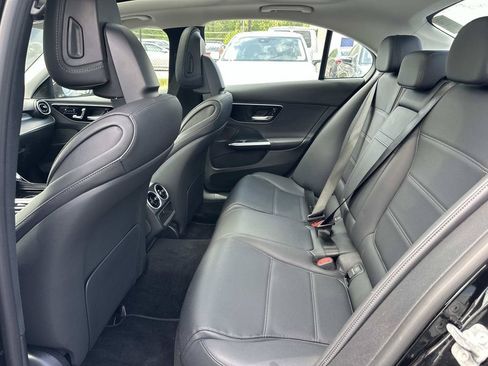 Used 2025 Mercedes-Benz C 300 4MATIC Sedan image 26