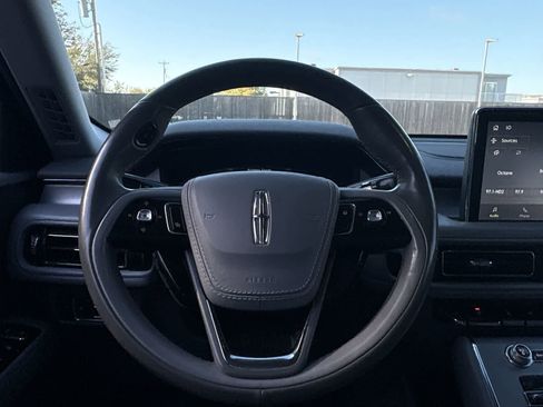 Used 2020 Lincoln Aviator Reserve w/ Equipment Group 201A image 14