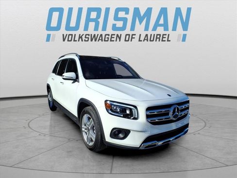 Used 2023 Mercedes-Benz GLB 250 image 1