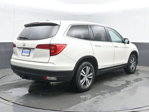 Used 2016 Honda Pilot EX image 10