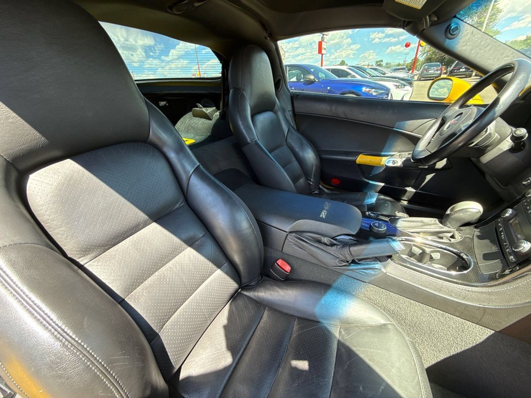 Used 2008 Chevrolet Corvette Coupe RWD image 9