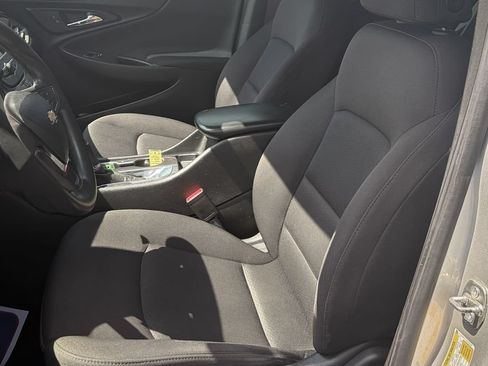 Used 2018 Chevrolet Malibu LS FWD image 15