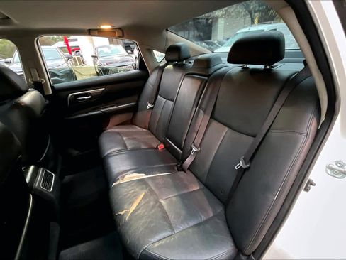 Used 2014 Nissan Altima 2.5 SL w/ Technology Package image 19