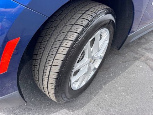Used 2022 Chevrolet Equinox LT FWD image 13