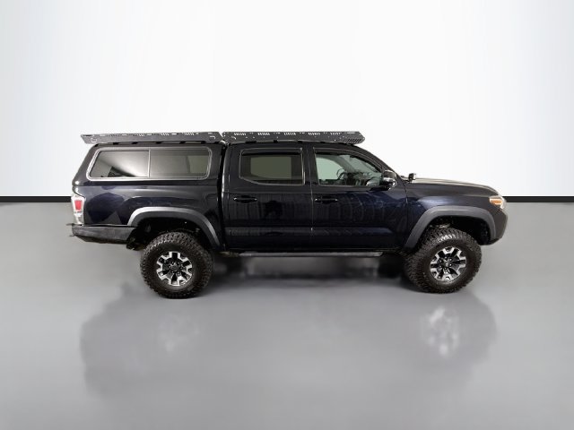 Used 2020 Toyota Tacoma TRD Off-Road AWD/4WD image 8