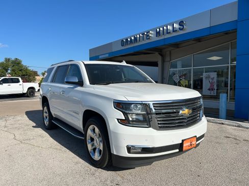Used 2016 Chevrolet Tahoe LTZ RWD image 1