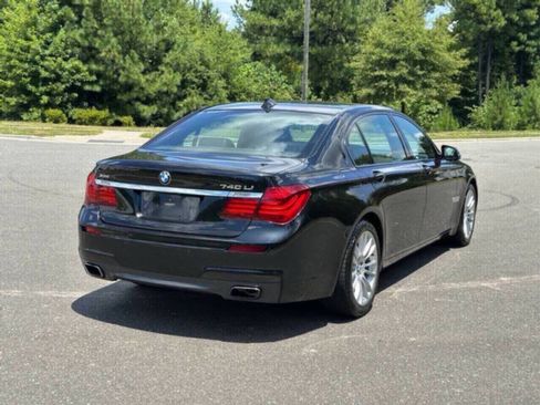 Used 2015 BMW 740Li xDrive image 7