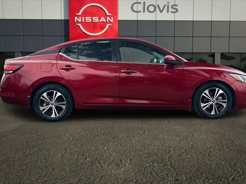 Used 2020 Nissan Sentra SV image 9
