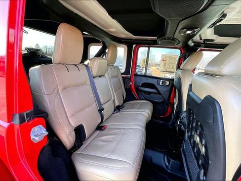 Used 2018 Jeep Wrangler Unlimited Rubicon image 24