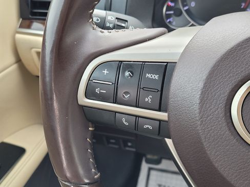 Used 2018 Lexus ES 350 w/ Premier Package FWD image 14