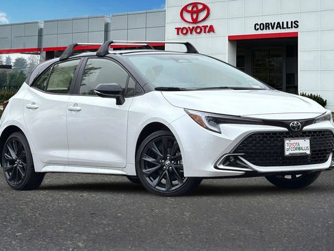 New 2026 Toyota Corolla XSE FWD image 2