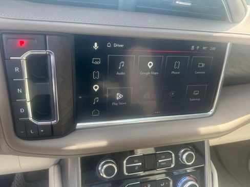 Used 2024 GMC Yukon Denali w/ Denali Reserve Package AWD/4WD image 19