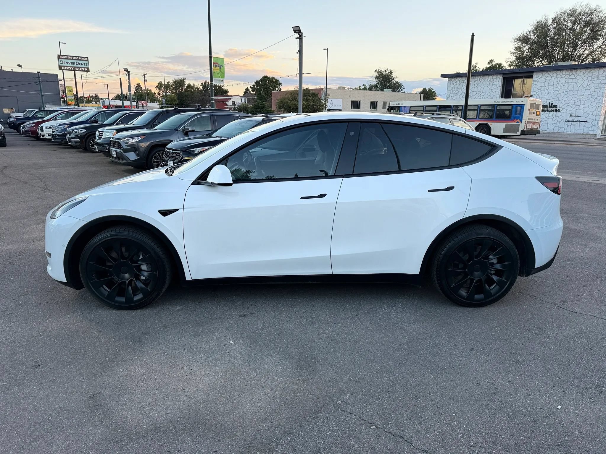 Used 2021 Tesla Model Y Long Range AWD/4WD image 6