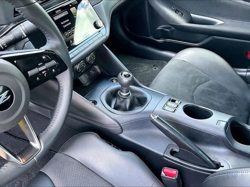 Used 2024 Nissan Z Performance w/ Floor Mat Package RWD image 13