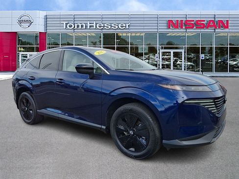 Certified 2025 Nissan Murano SV AWD/4WD image 1