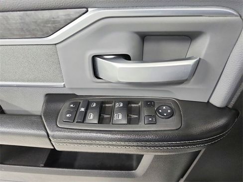 Used 2022 RAM 2500 Big Horn image 28