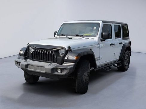 Used 2018 Jeep Wrangler Unlimited Sport S AWD/4WD image 11