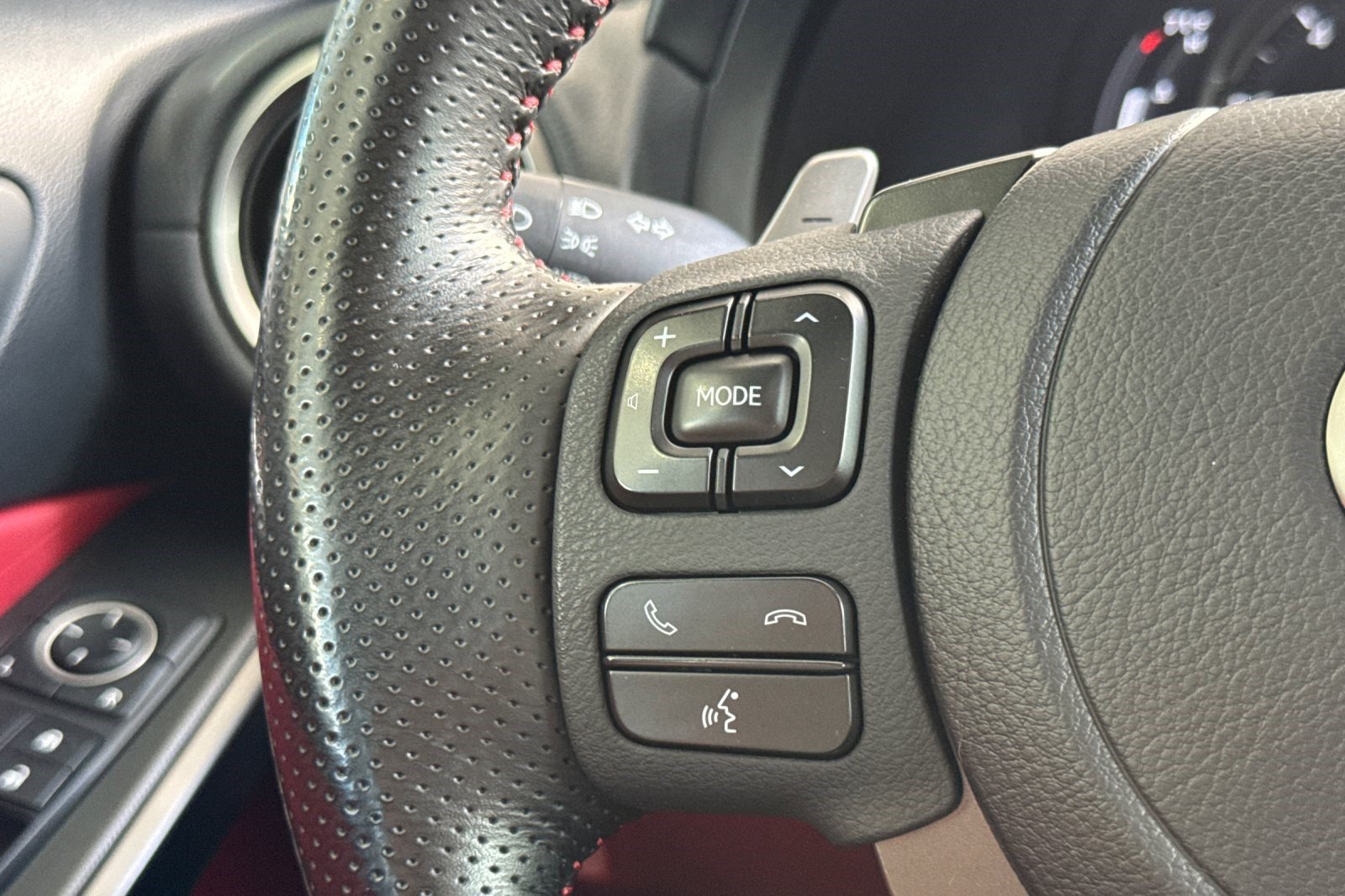 Used 2021 Lexus IS 350 F Sport w/ Navigation Package RWD image 30