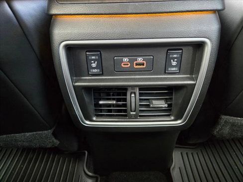 Used 2023 Nissan Murano Platinum w/ Cargo Package image 16