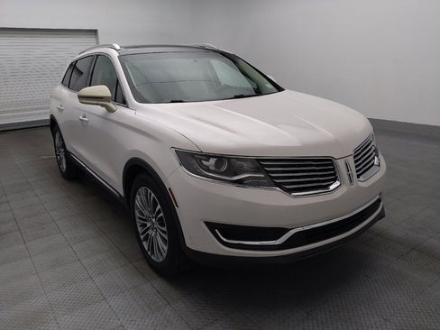 Used 2017 Lincoln MKX Reserve w/ Cargo Utility Package FWD image 13