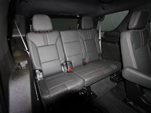 Used 2026 Chevrolet Tahoe RST w/ RST Capability Package AWD/4WD image 30
