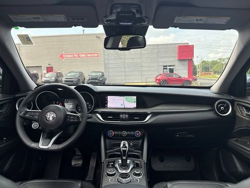 Used 2021 Alfa Romeo Stelvio Ti w/ Nero Edizione AWD/4WD image 34