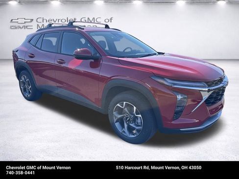 New 2026 Chevrolet Trax LT w/ Driver Confidence Package image 7