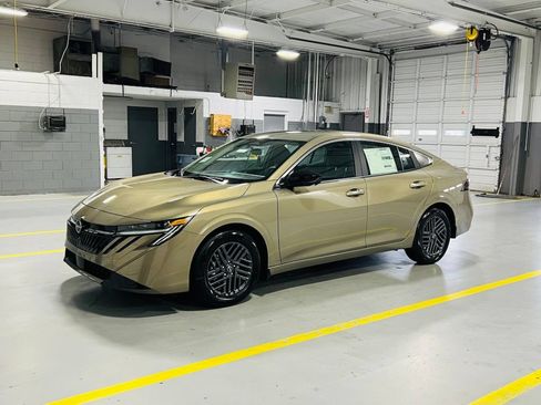 New 2027 Nissan Sentra SV FWD image 11