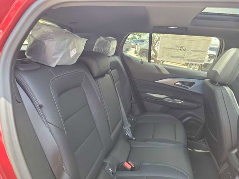 New 2025 Chevrolet Equinox EV LT w/ Convenience Package II image 13