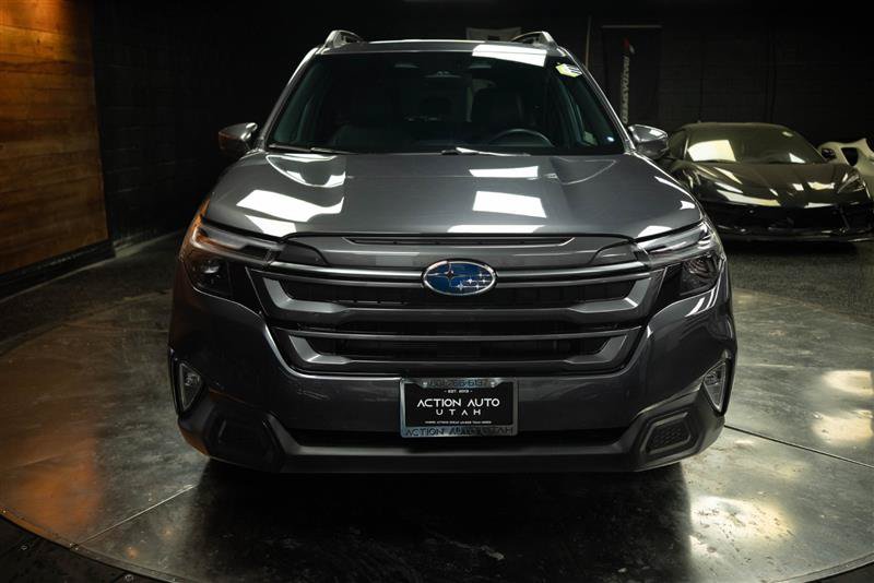 Used 2026 Subaru Forester Limited AWD/4WD image 3