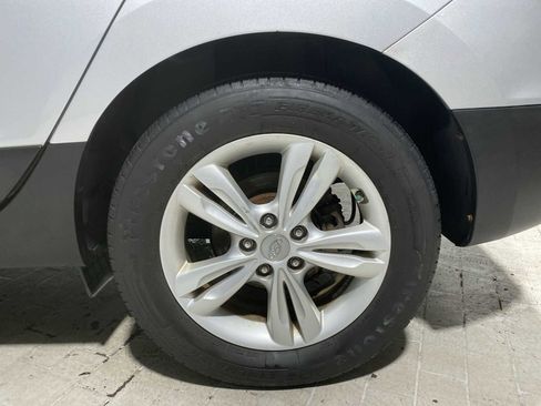 Used 2012 Hyundai Tucson GLS AWD/4WD image 8