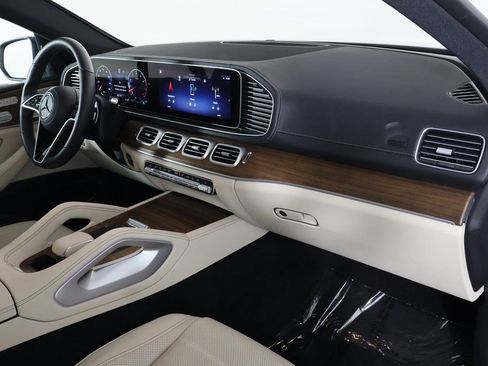 Certified 2026 Mercedes-Benz GLE 450 4MATIC Coupe image 9