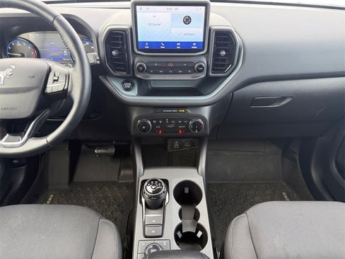 Used 2023 Ford Bronco Sport Badlands image 11