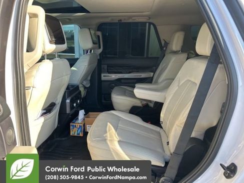 Used 2019 Ford Expedition Platinum AWD/4WD image 9