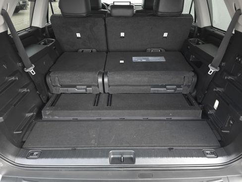 Used 2024 Toyota Sequoia SR5 image 38