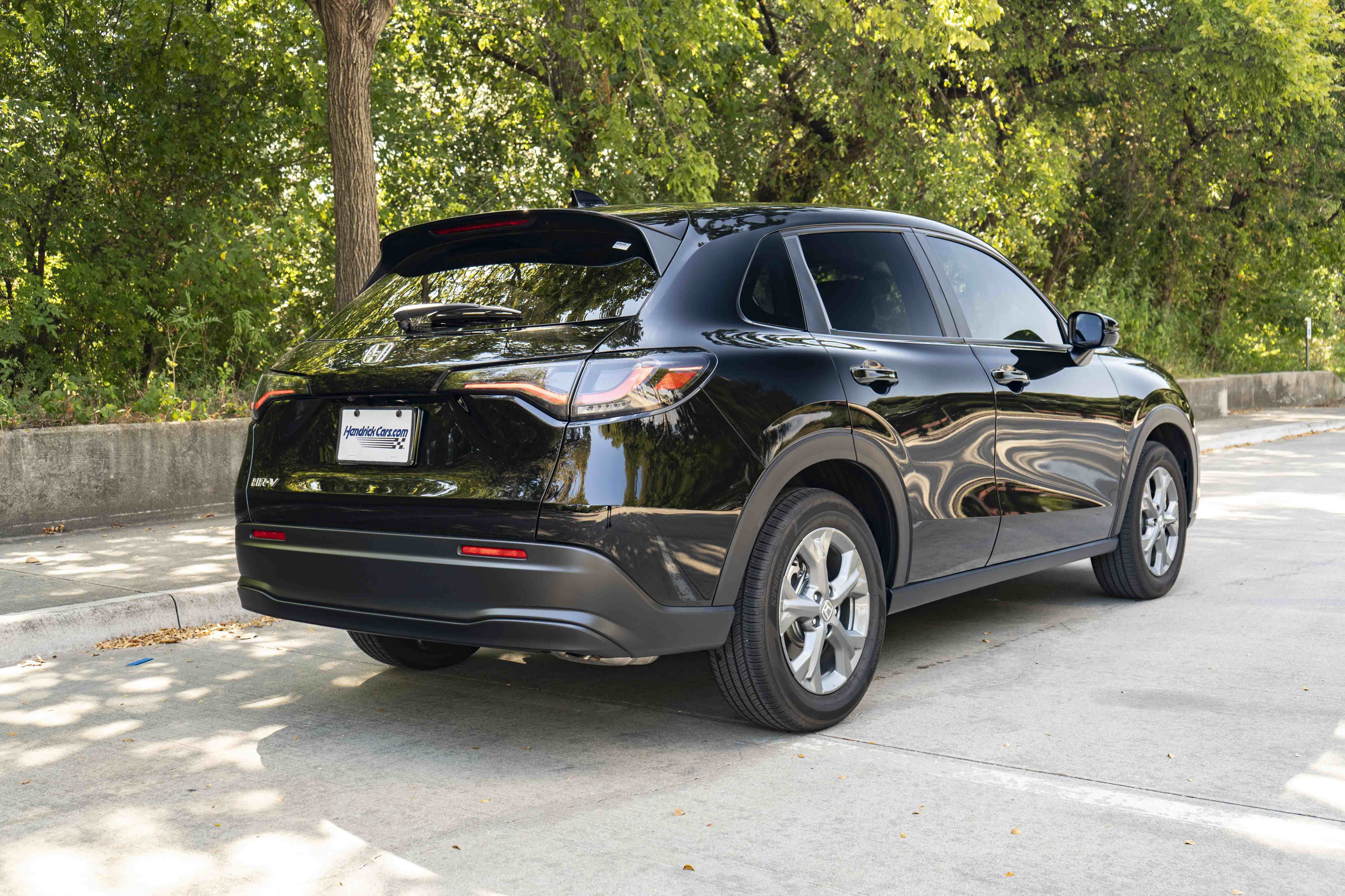 Used 2027 Honda HR-V LX image 9