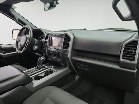 Used 2018 Ford F150 XLT w/ Equipment Group 302A Luxury AWD/4WD image 25