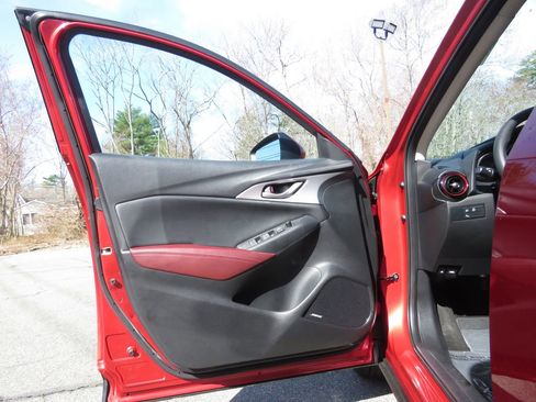 Used 2016 MAZDA CX-3 Touring w/ Premium Package image 9