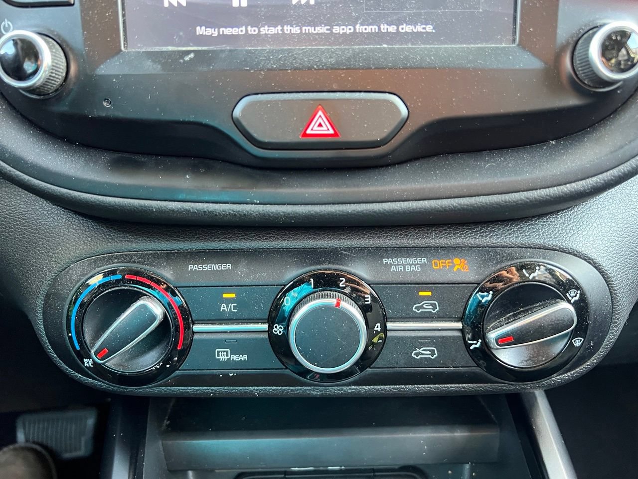 Used 2020 Kia Soul X-Line FWD image 19