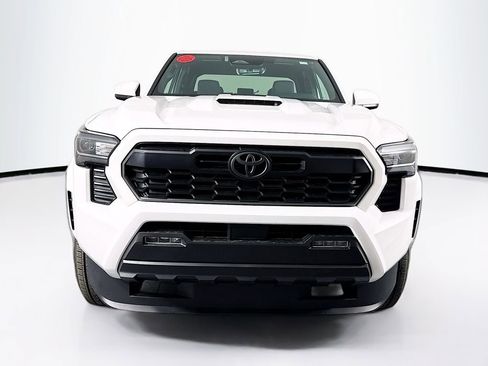 New 2025 Toyota Tacoma TRD Sport image 2