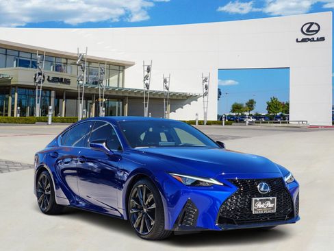 Certified 2025 Lexus IS 350 F Sport image 2