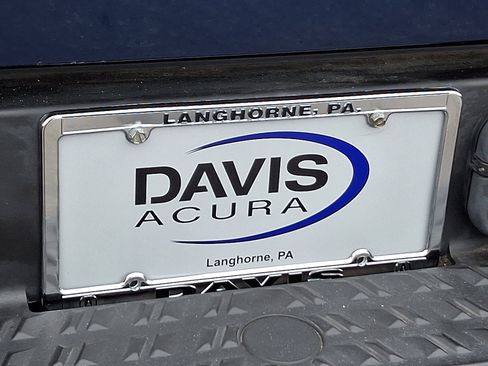 Used 2019 Nissan Titan SL image 37