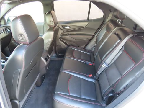 Used 2023 Chevrolet Equinox RS w/ RS Leather Package AWD/4WD image 35