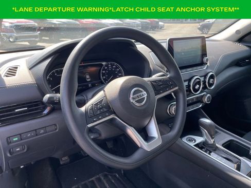 Used 2023 Nissan Sentra SV FWD image 13