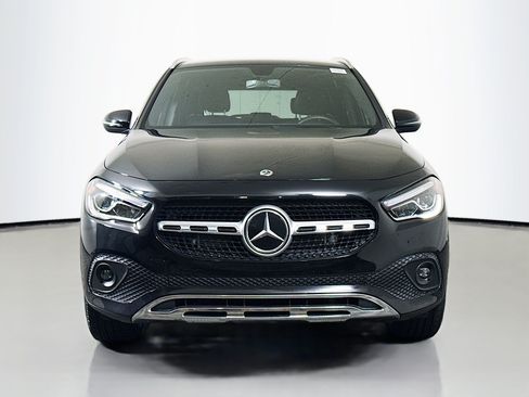 Used 2022 Mercedes-Benz GLA 250 w/ Premium Package Lite image 2