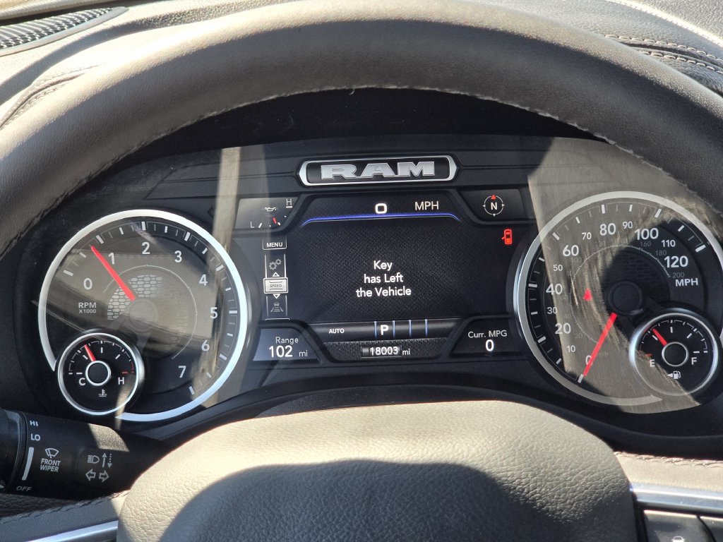 Used 2026 RAM 1500 Laramie AWD/4WD image 15