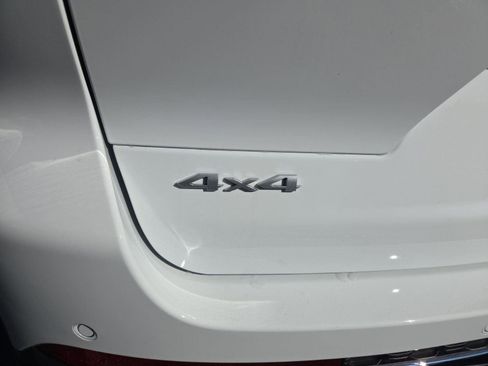 New 2025 Jeep Grand Cherokee L Laredo w/ Luxury Tech Group I image 12