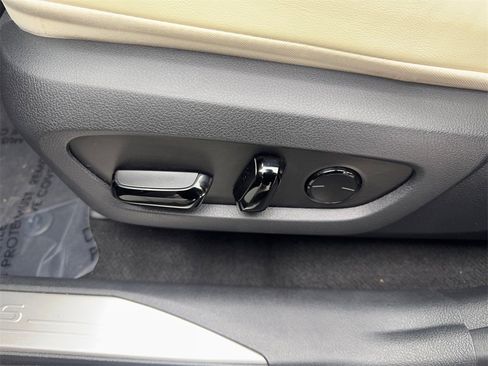 Used 2024 Lexus NX 250 FWD w/ Premium Package image 30