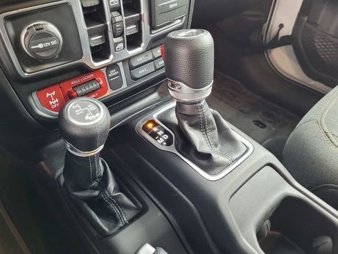 Certified 2025 Jeep Wrangler Unlimited Sport S 4xe AWD/4WD image 14
