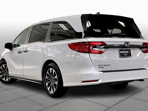 Used 2024 Honda Odyssey EX-L image 11